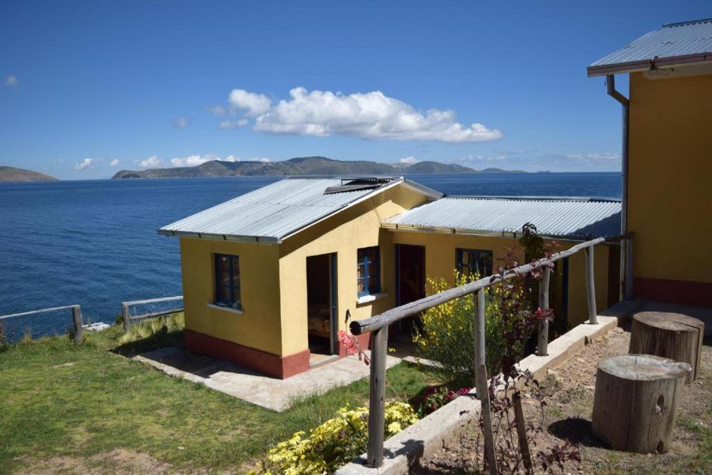 Hostal Luna Del Titikaka En Isla De La Luna Bolivia Hotel Ngoại thất bức ảnh
